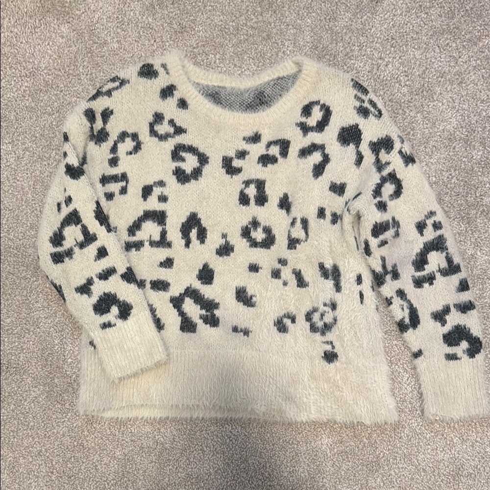 Cozy Leopard Print Sweater in Cream and Black